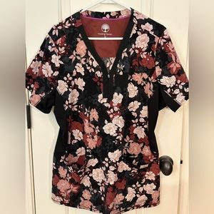 NWOT Healing Hands Women’s Scrub Top